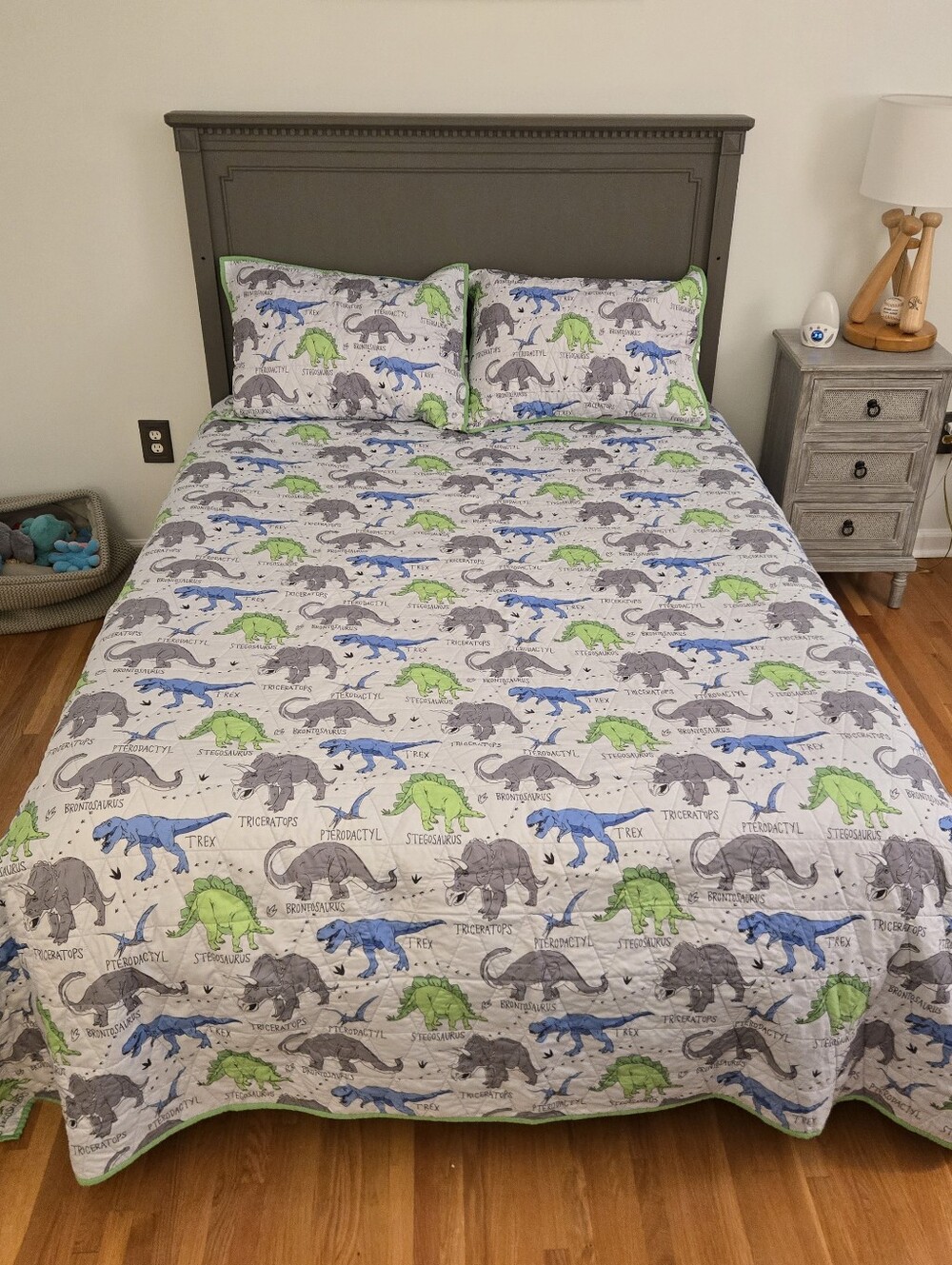 Reversable Dinosaur Quilt Comforter Set, Size Full